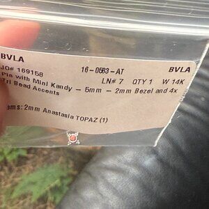 BVLA White Gold Anastasia Topaz Mini Kandy Threadless End Brand New Sealed